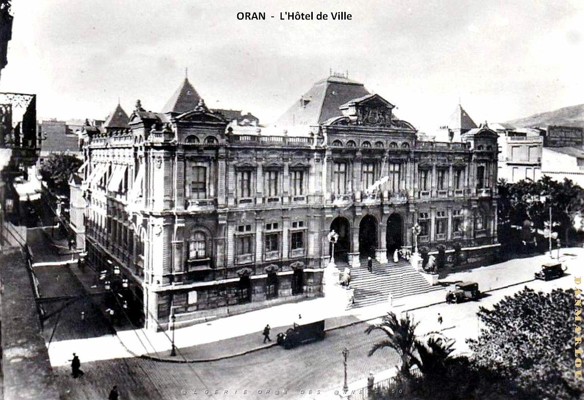 Oran - Hotel de Ville x.jpg